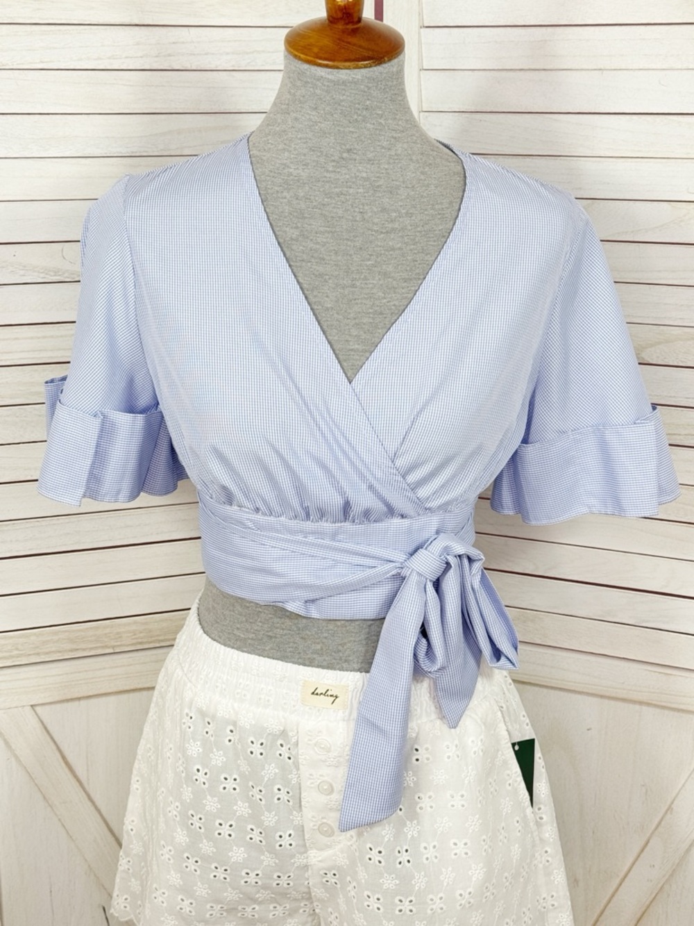 Nasty Gal‎ Ginganham Check Tie Waist Flared Short Sleeve Crop Top Blue 4